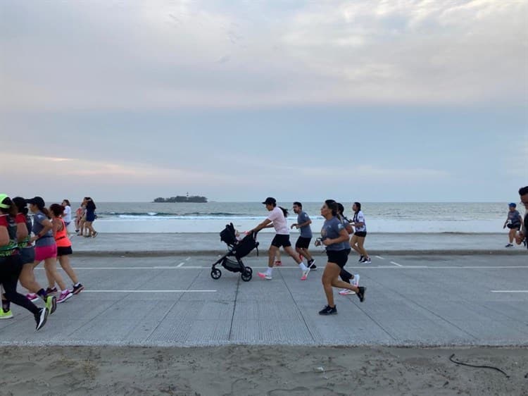 Más de 3 mil personas participaron en la Carrera Internacional del Golfo 10k en Veracruz(+Video)