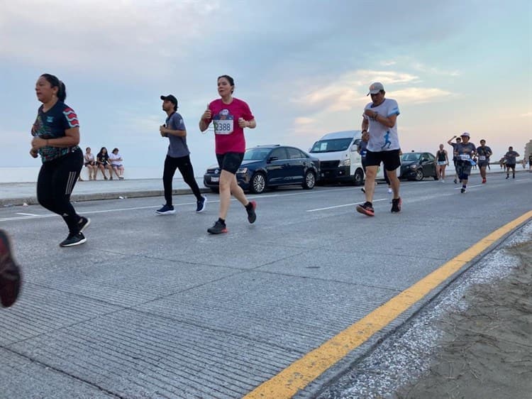 Más de 3 mil personas participaron en la Carrera Internacional del Golfo 10k en Veracruz(+Video)