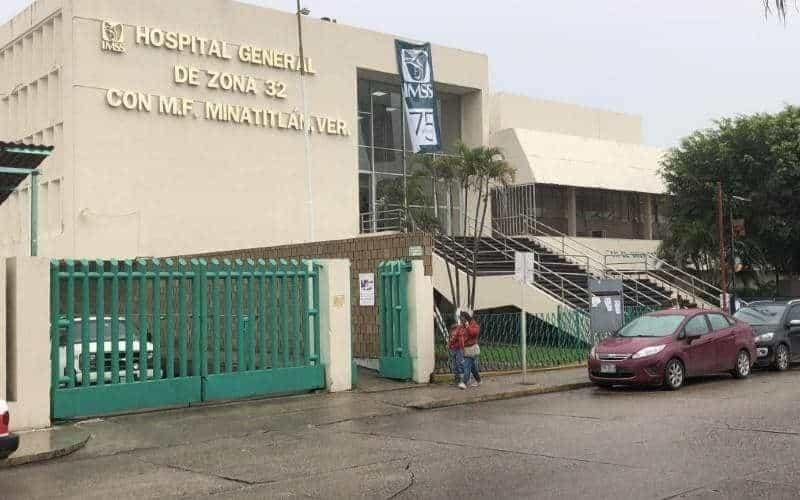 Pacientes VIH recibieron medicamentos a punto de caducar en IMSS Coatza