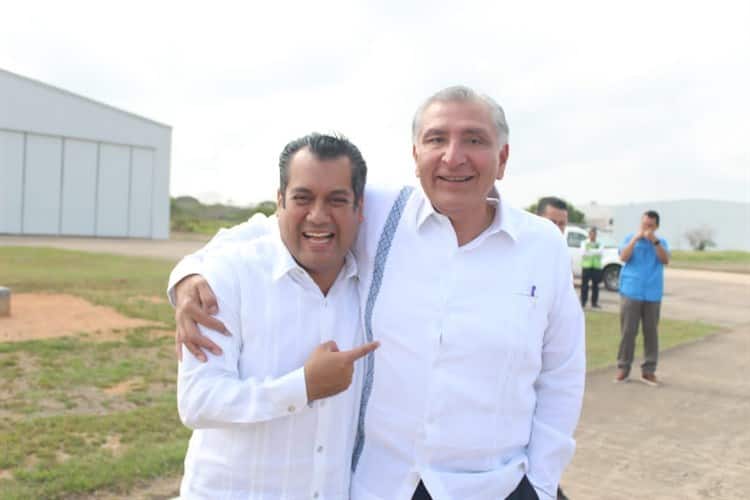 Adán Augusto llega a Coatza; colocará primera piedra de Terminal Química (+video)