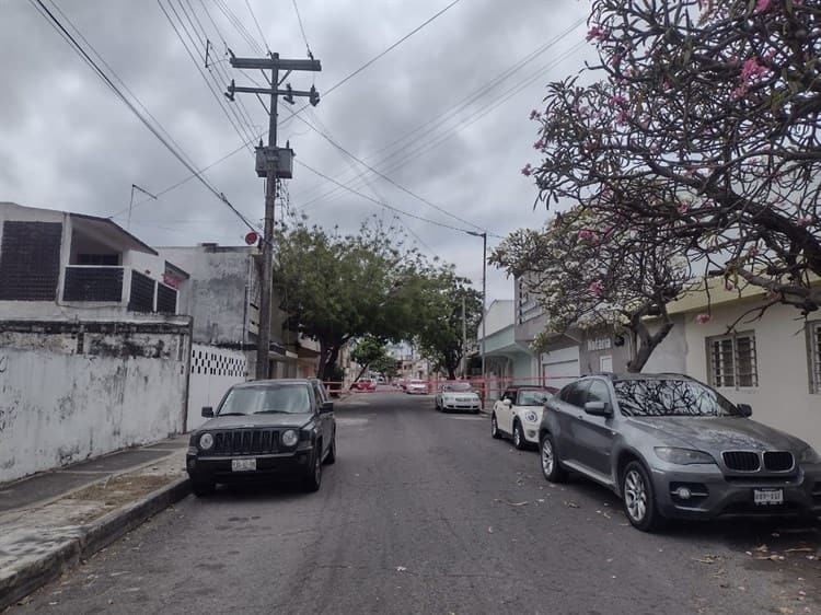 Se quedan sin luz en el fraccionamiento Reforma, en Veracruz