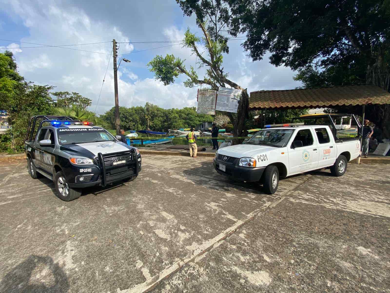 Se ahoga turista en playa de Sontecomapan, su cuerpo fue abandonado en el muelle