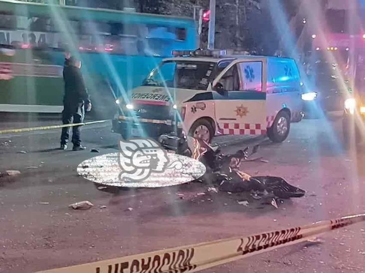 Sujeto es arrollado por una camioneta en el bulevar Banderilla; pierde la vida