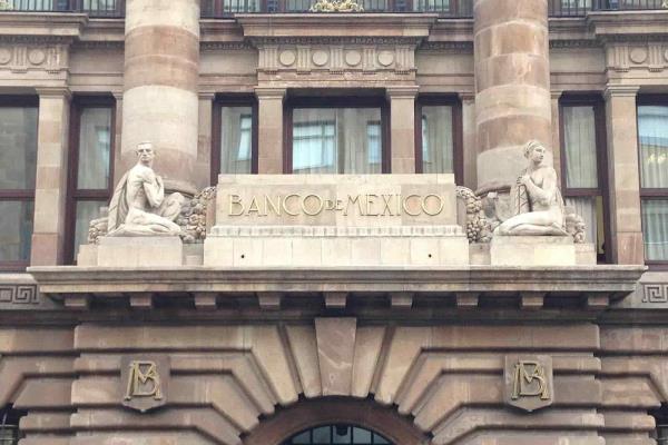 Anuncia Banxico nueva alza en tasas de interés