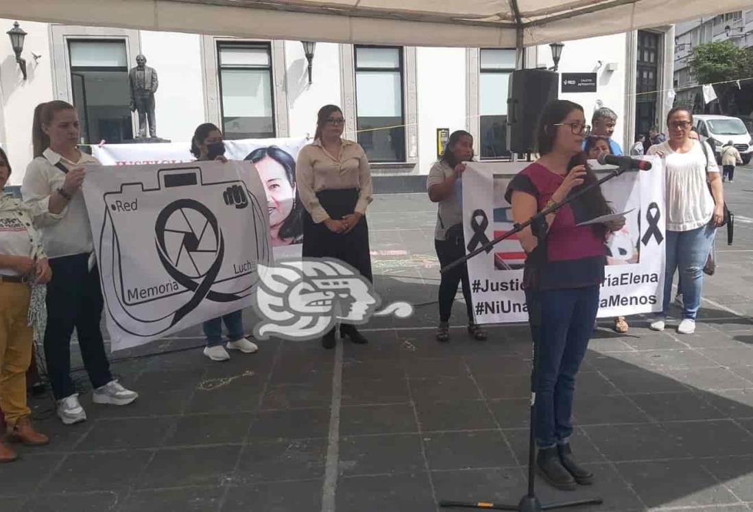 Agresiones contra mujeres periodistas, cargadas de violencia de género: organizaciones defensoras