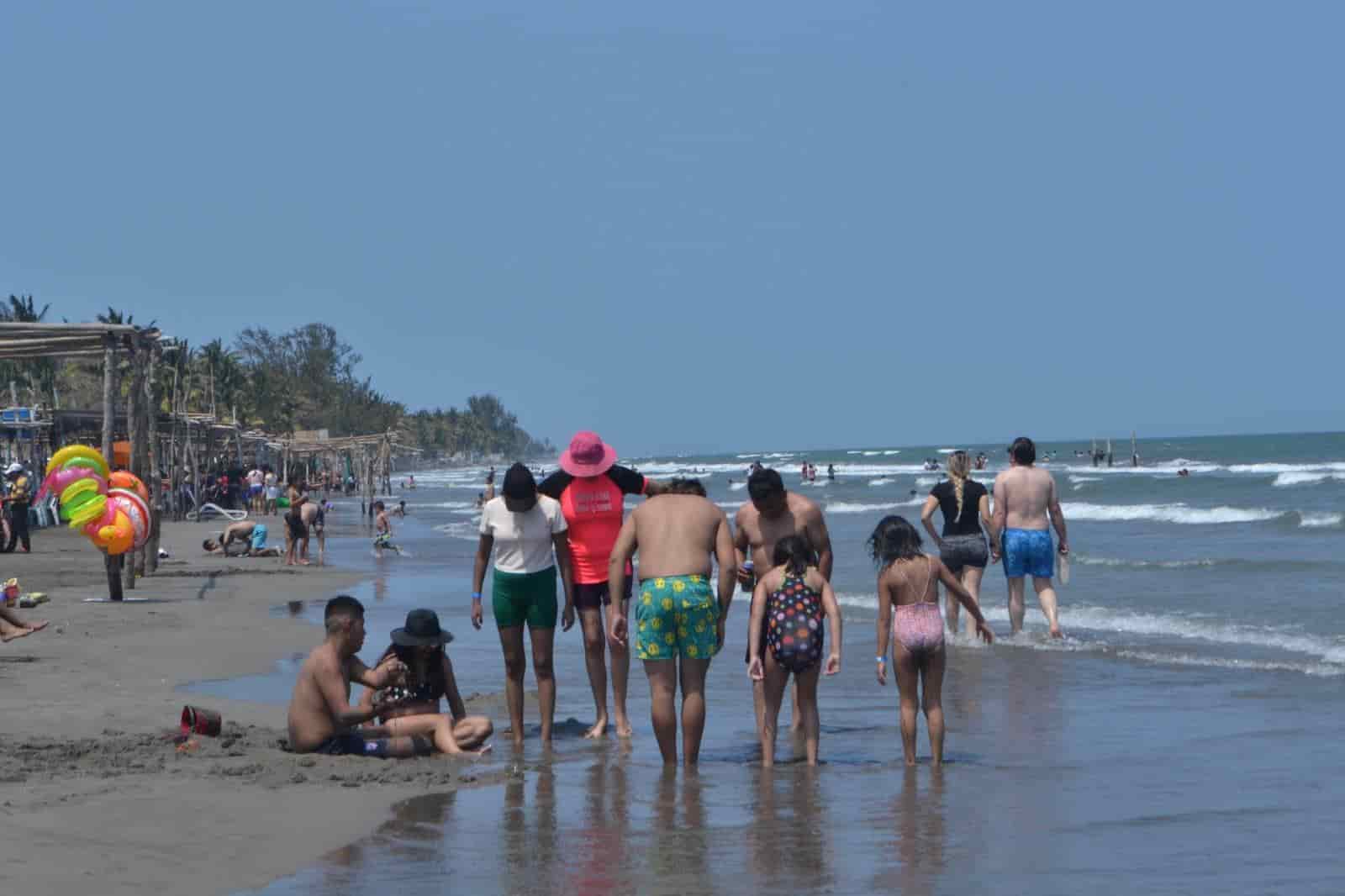 En playa de Mata de Uva, no basta con saber nadar, alerta salvavidas