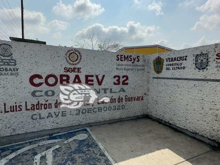 Piden madres de familia investigar acoso sexual en Cobaev Coatzintla