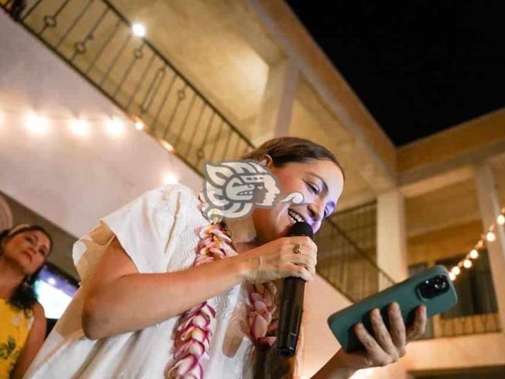 Natalia Lafourcade inaugura el Centro de Documentación del Son en Jáltipan (+Video)