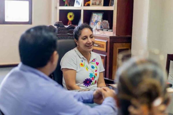 Trabaja gobierno de Acayucan con cónsules centroamericanos en tema migratorio