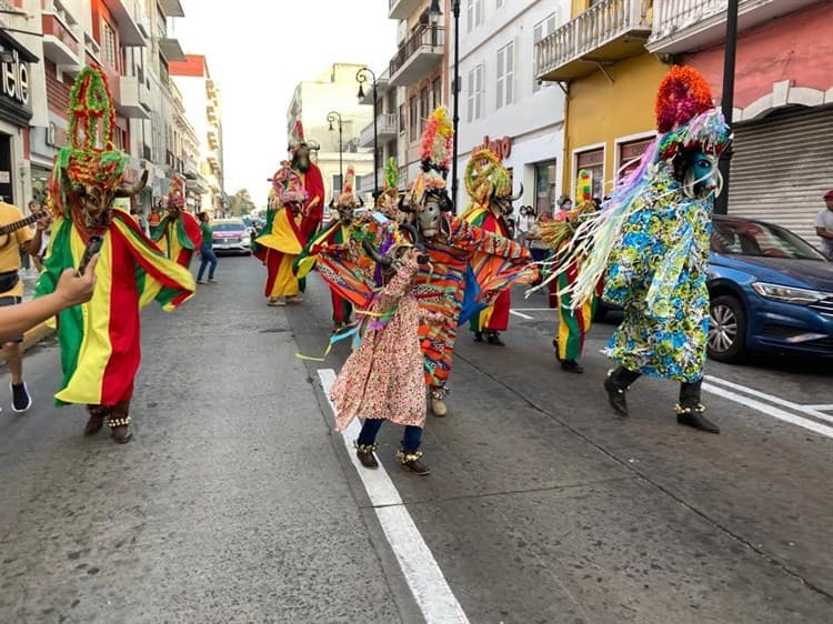 Concluye el Festival de la Lectura y Cultura Veracruzana en el puerto (+Video)