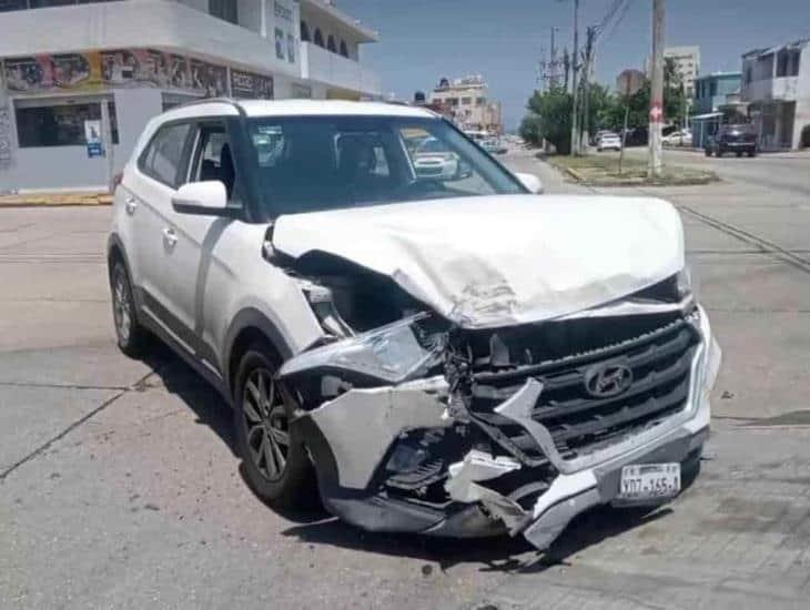 Carambolazo deja cuantiosos daños en Quevedo y Ocampo