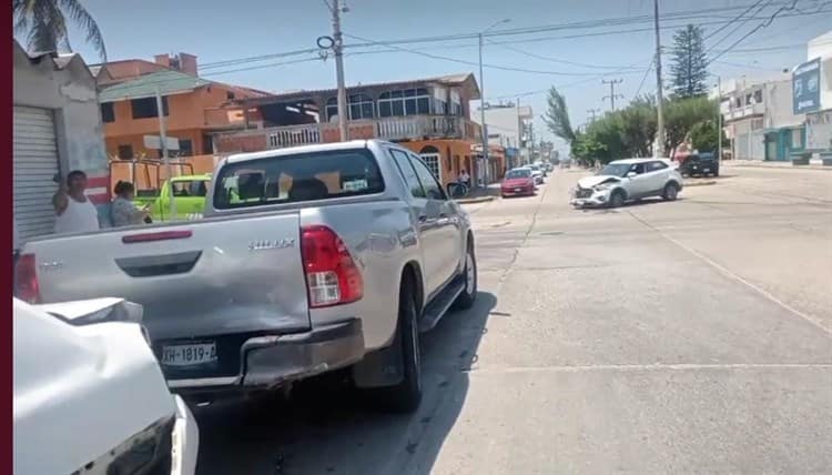 Carambolazo deja cuantiosos daños en Quevedo y Ocampo