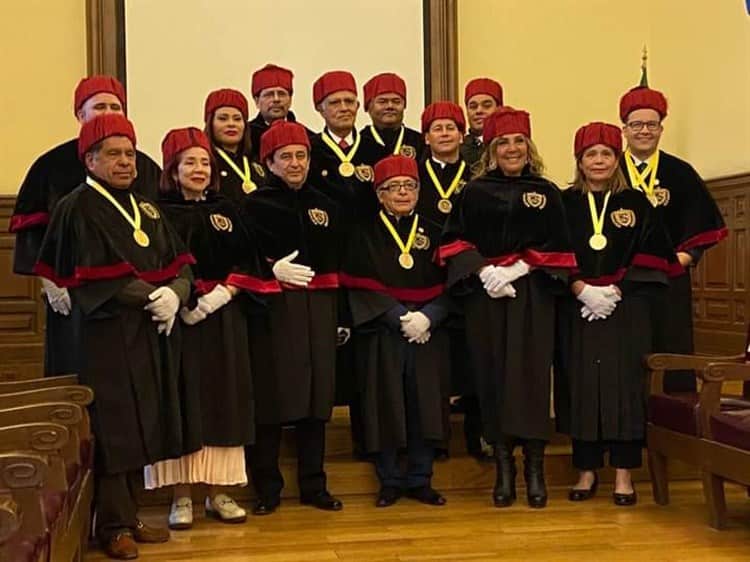 Entregan ocho doctorados Honoris Causa en el Palacio de Medicina de la UNAM