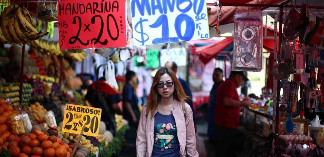 Más de la mitad de mexicanos con trabajo, pero informal: INEGI