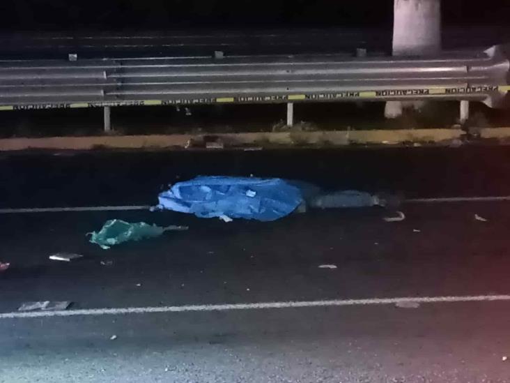 Pierde la vida arrollado abajo del puente peatonal de El Lencero