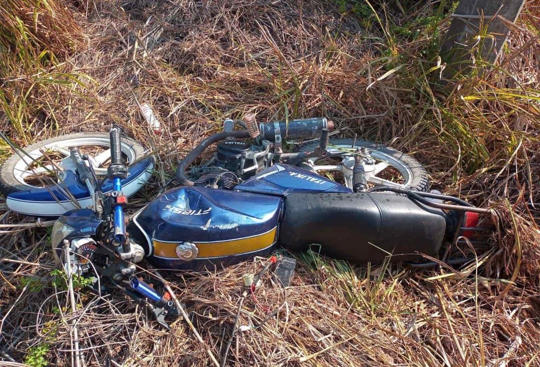 Fatal accidente; joven estrella moto contra auto ¡Solo tenía 18 años!