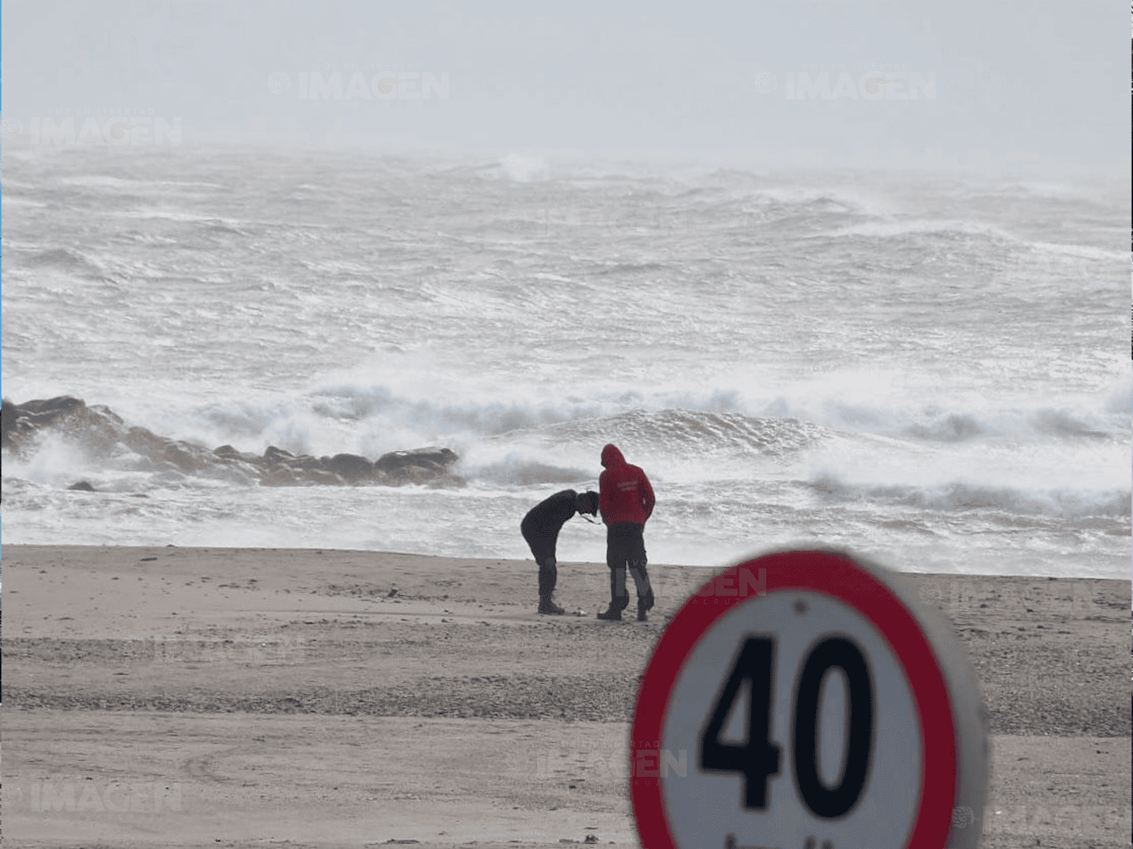 Emiten aviso especial por norte prolongado en Veracruz; alcanzará rachas de 60 km/hr