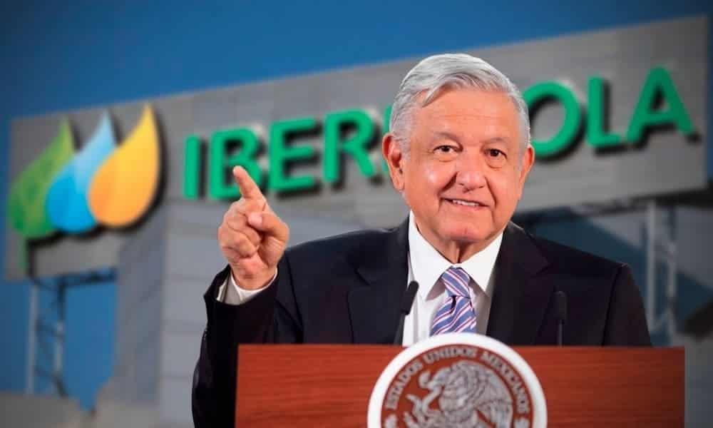 México adquiere 13 plantas de energía de Iberdrola, anuncia AMLO
