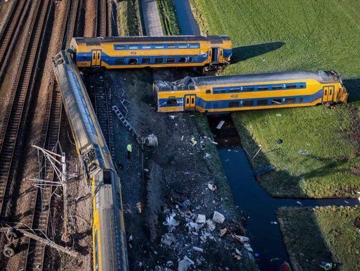 Tren se impacta contra grúa en Países Bajos; decenas de heridos y un muerto