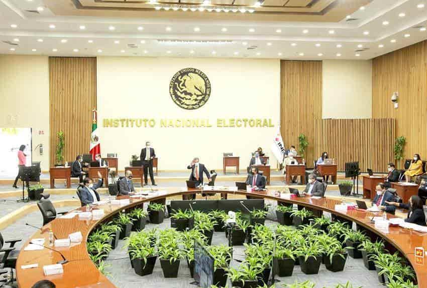 Solicitan a la SCJN revertir acuerdos sobre plan B