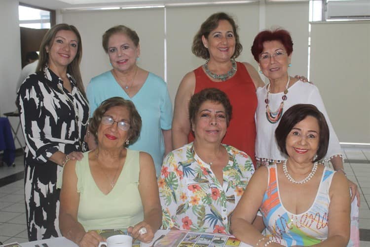 Comité de Damas del Club de Leones de Veracruz realizan Café con Causa
