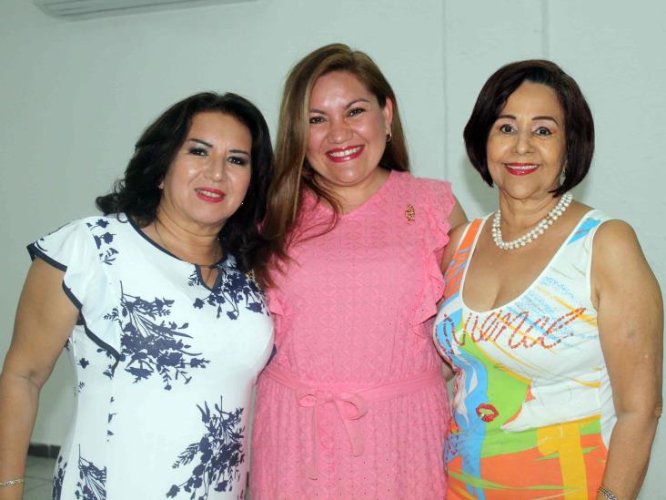 Comité de Damas del Club de Leones de Veracruz realizan Café con Causa