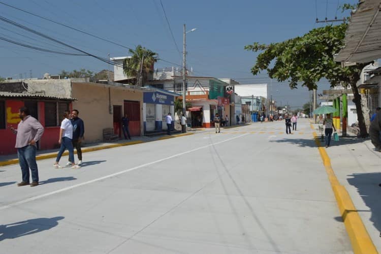 Inaugura alcalde de Boca del Río red de agua y saneamiento en la Carranza y Miguel Alemán