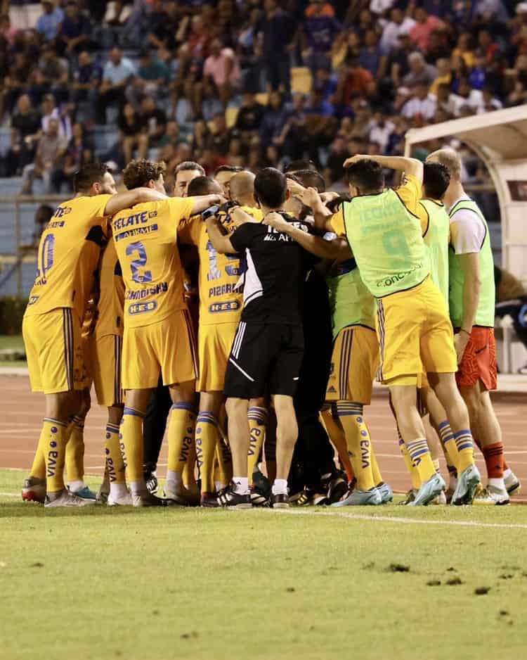 Saca Tigres mínima ventaja en Honduras