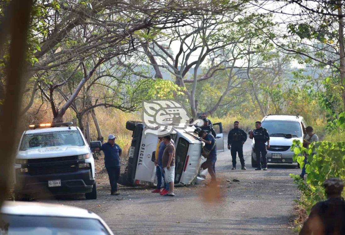 Policías ebrios vuelcan y uno muere en municipio de Veracruz (+video)