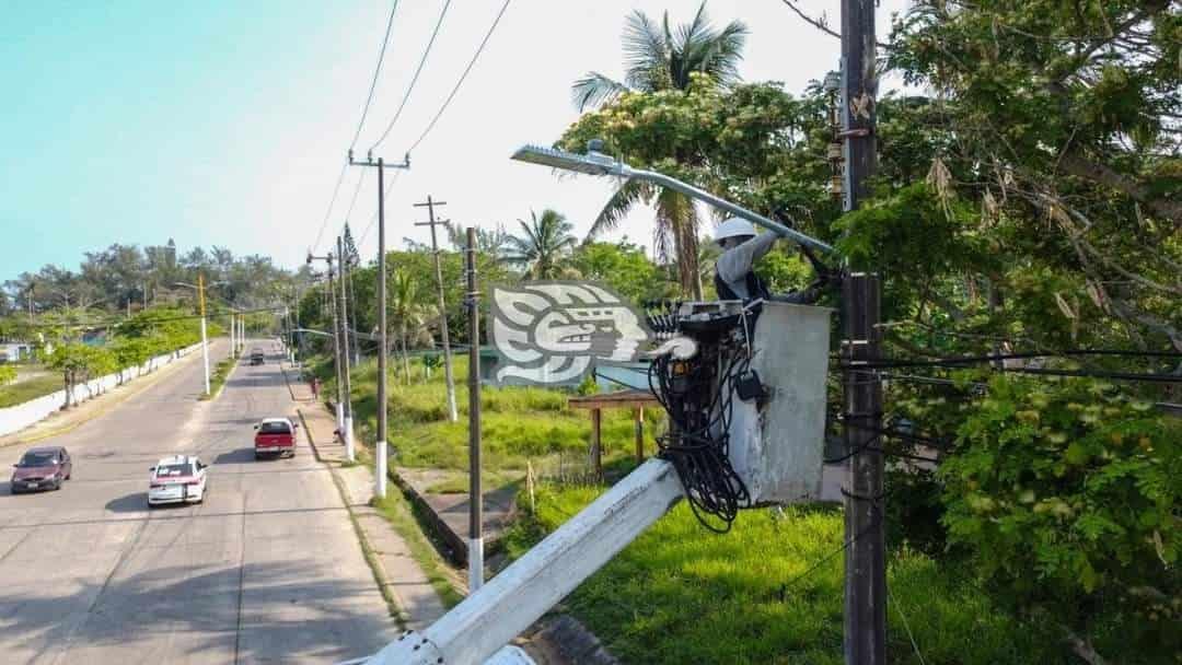 Persisten problemas eléctricos en Nanchital