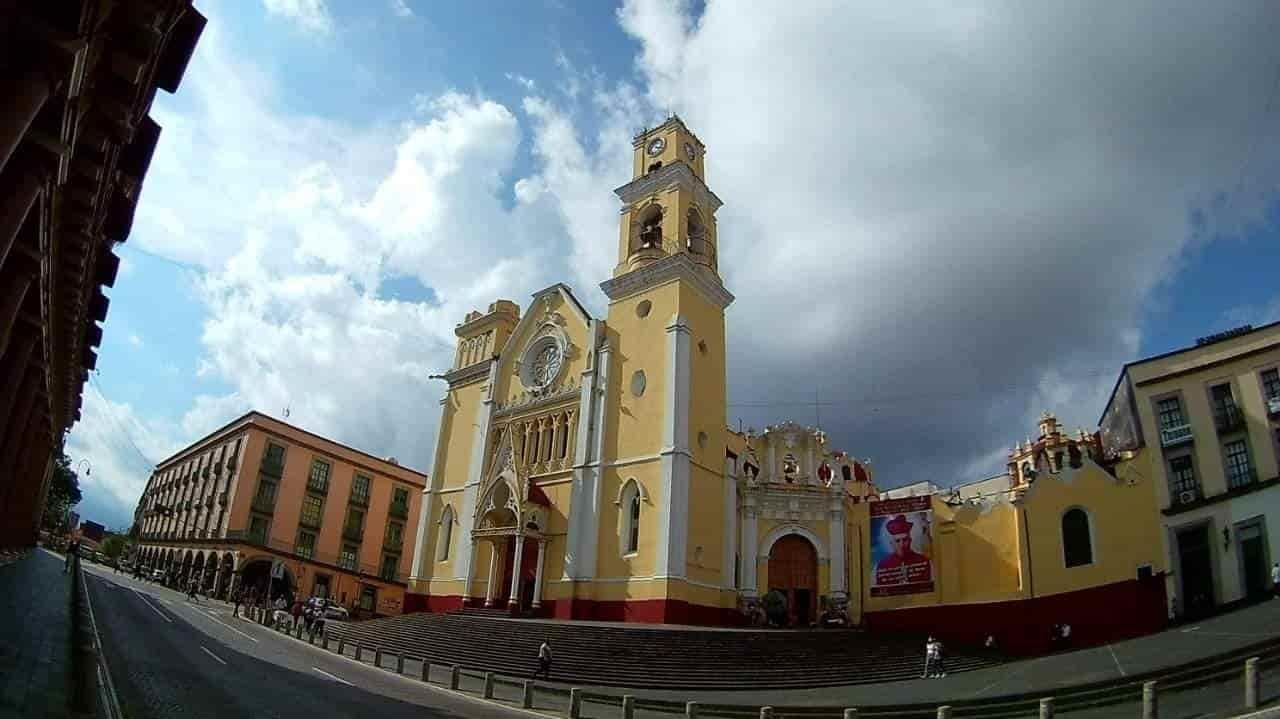 Con discursos buscan confundir a la población: Arquidiócesis de Xalapa