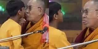 Dalai Lama besa y pide a niño que chupe su lengua