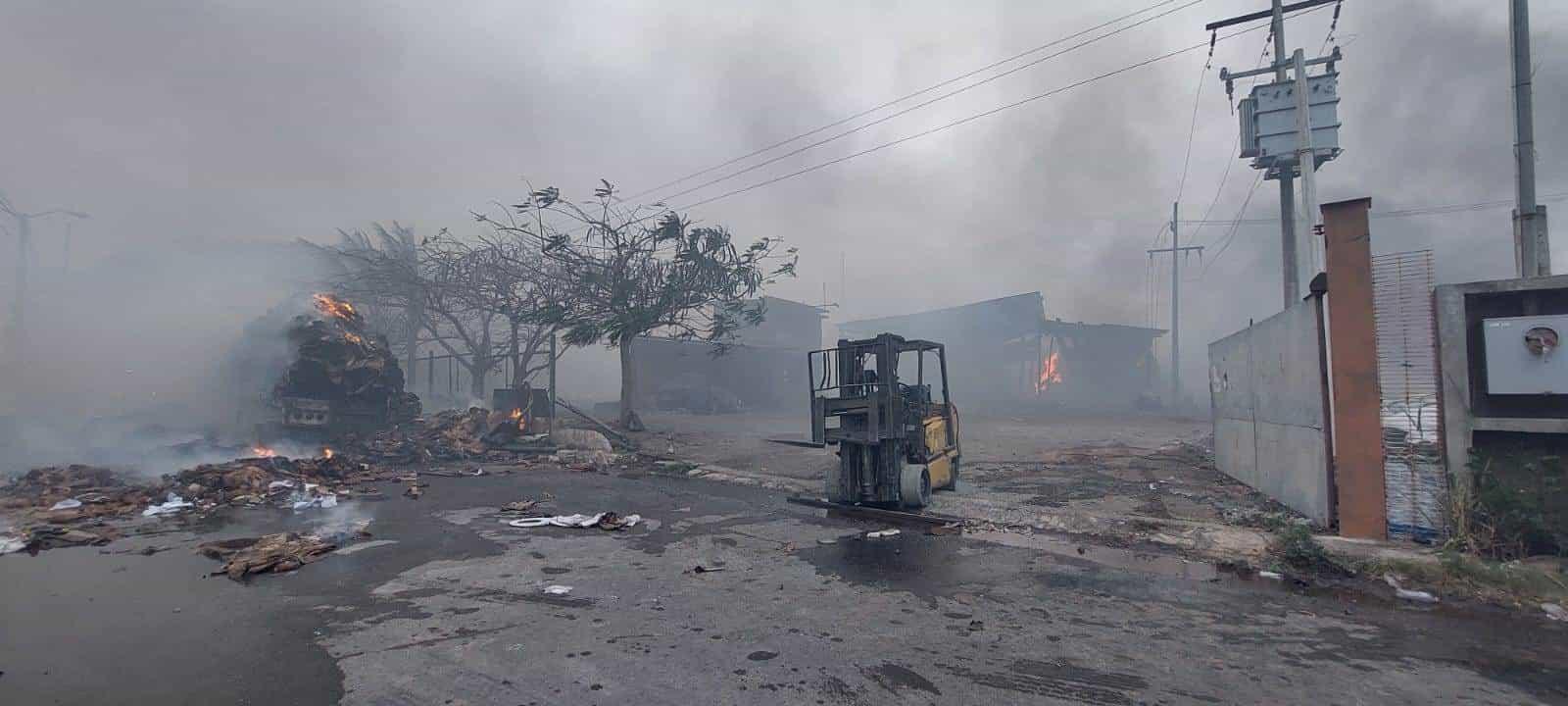 Recicladora incendiada había sido clausurada por la PMA