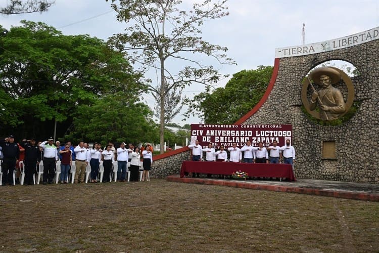 ¡Símbolo de la lucha, justicia y libertad!; recuerdan a Emiliano Zapata en Agua Dulce