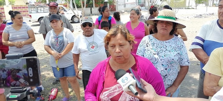 Denuncian nuevamente malos olores por granja de pollos en Paso de Ovejas