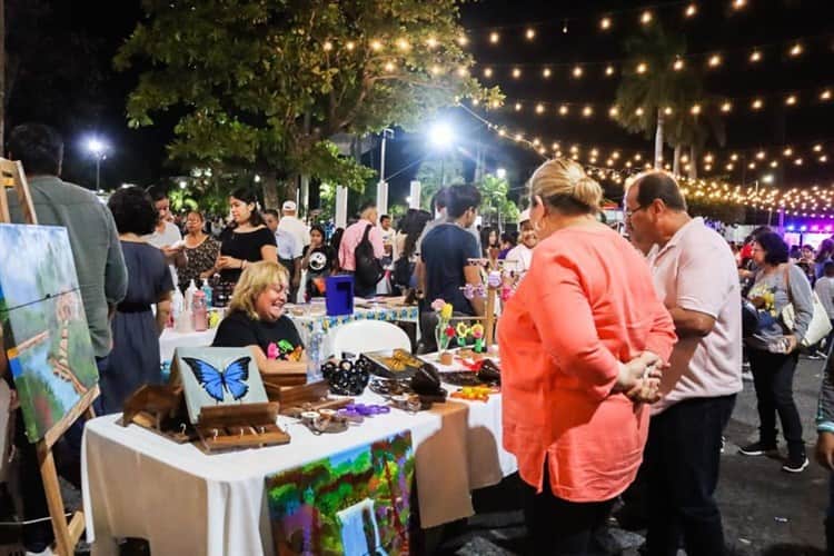 Fortalece La Antigua el consumo local con el Mercadito Emprendedor