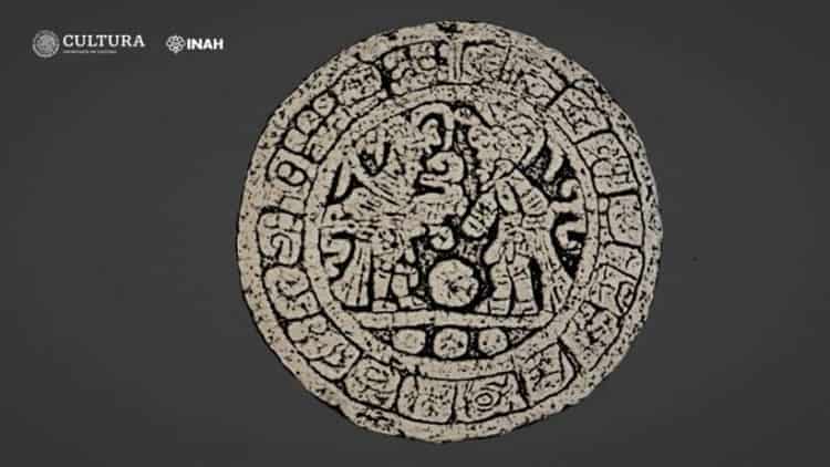 Hallan en  Chichén Itzá marcador de juego de pelota con más de mil años de antigüedad