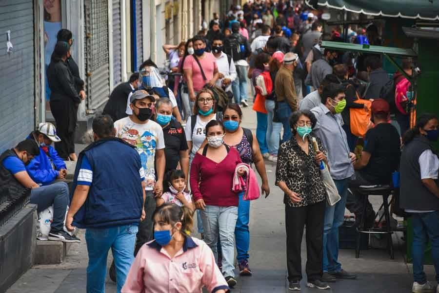 La pandemia por Covid se mantiene a la baja con reducción acelerada, asegura Gatell