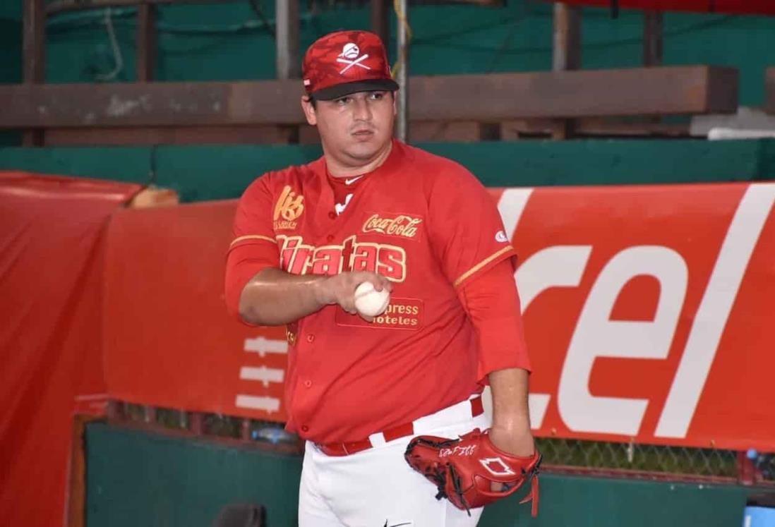 Llegan dos pitchers para El Águila