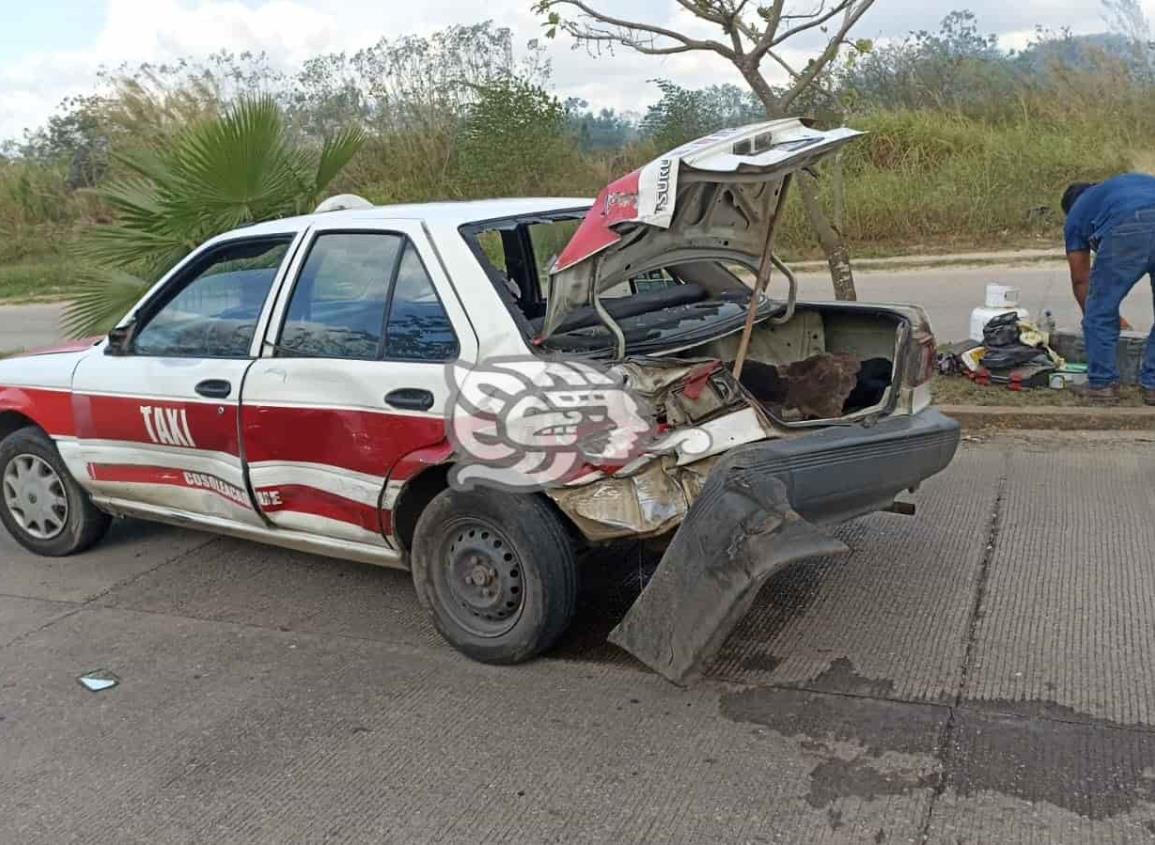 ¡Se marchó! huye responsable de choque en el Naranjito