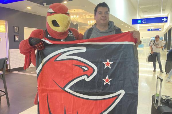 Israel Zermeño llega a a Veracruz; se acerca debut de Halconas Rojas