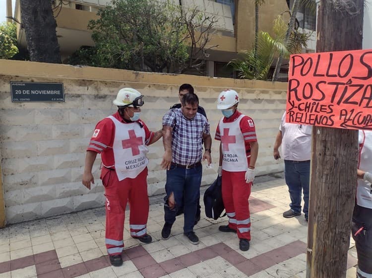 Motociclista derrapa en la avenida 20 de Noviembre para evitar choque