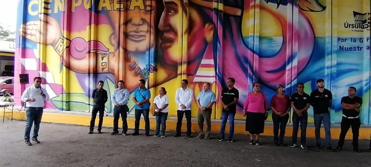 Inauguran mural en bajos del puente vehicular de Cempoala