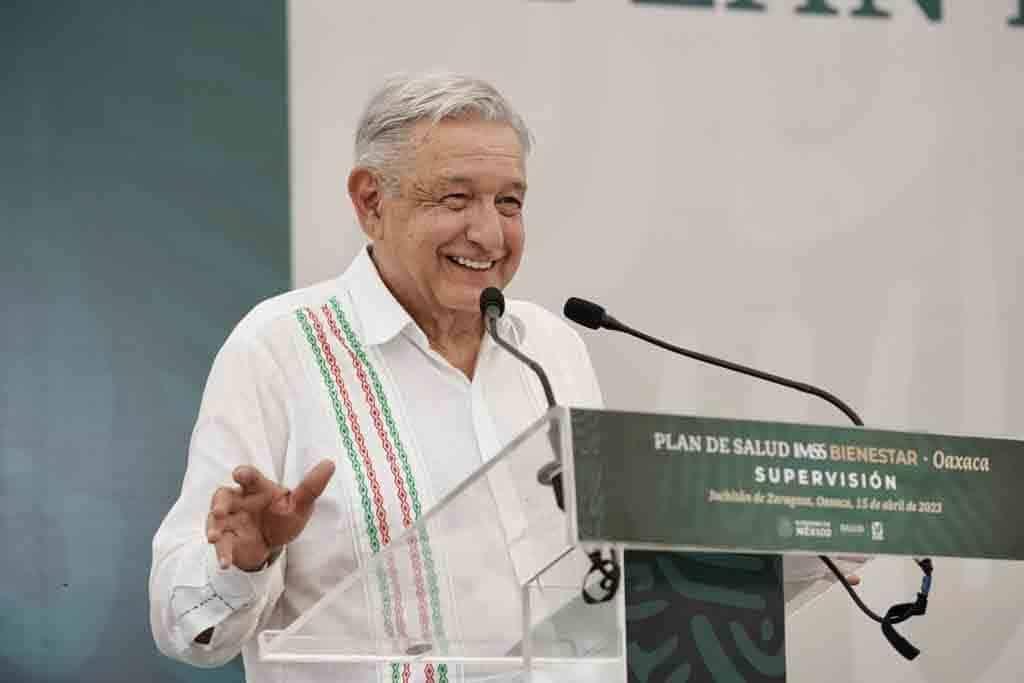 “Vamos a dejar un sistema de salud pública de primera: AMLO