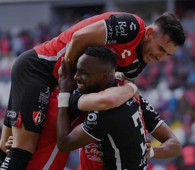 Golea Atlas 4-1 a los Tuzos en el estadio Jalisco