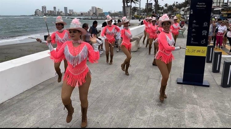 Realizan exitosamente la primera rumbata de Carnaval