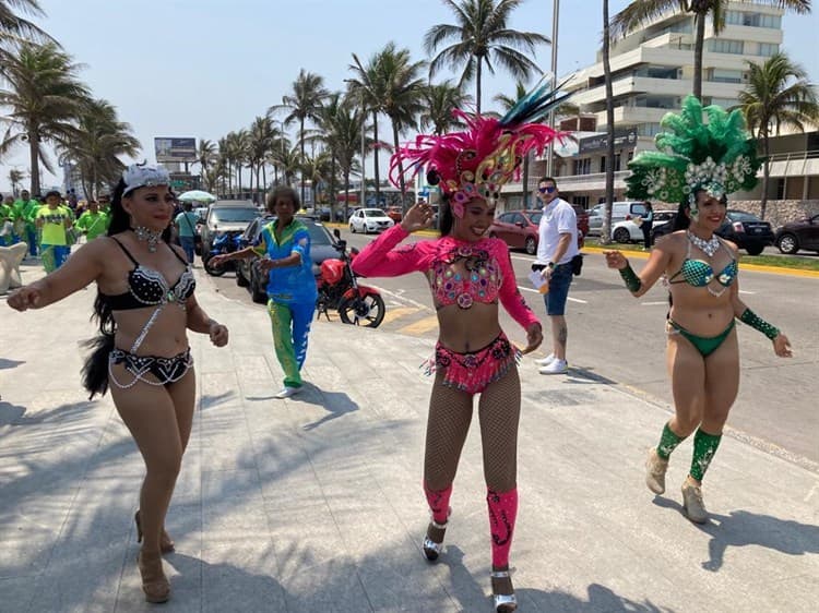 Participa contingente de 600 elementos en rumbata del Carnaval de Veracruz (+Video)