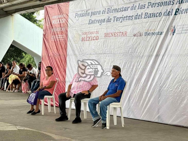 Que aspirantes a candidaturas se pongan a trabajar y no se metan en problemas: Huerta