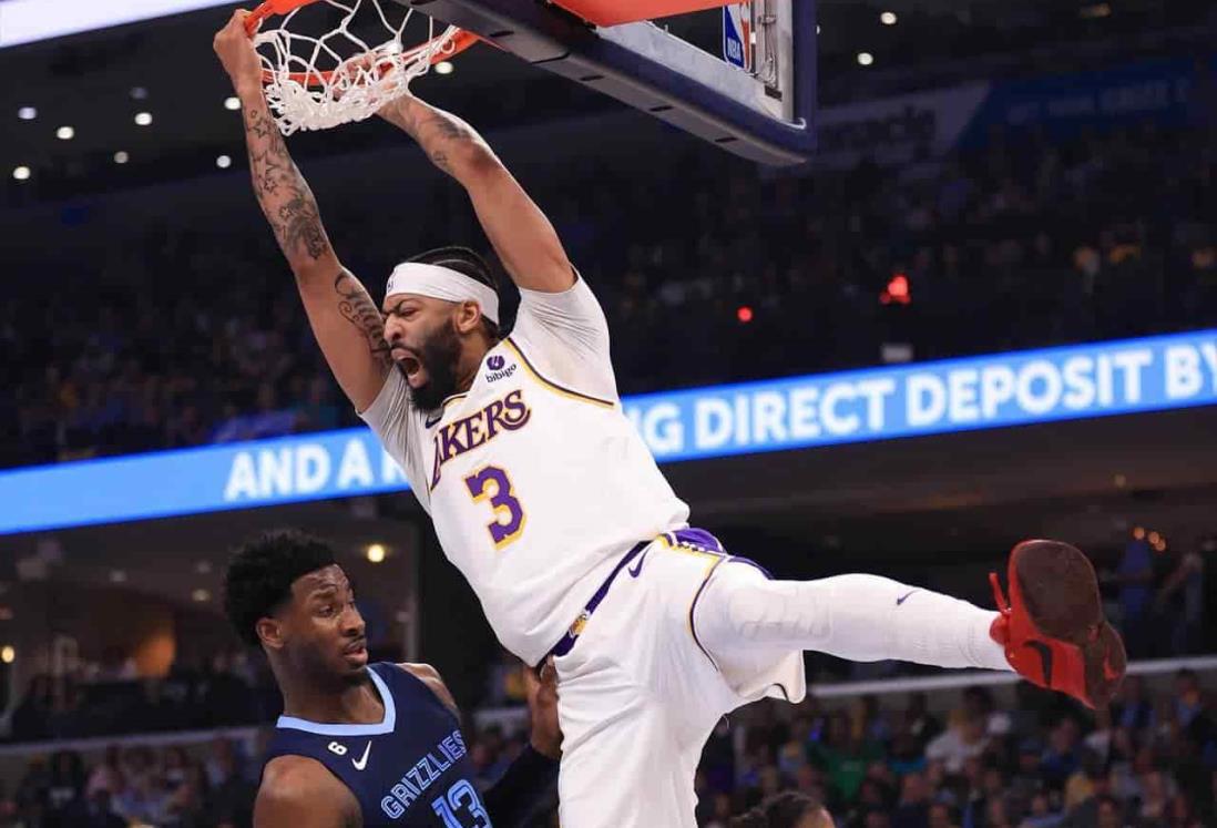 Inicia Lakers con triunfo su camino en playoffs