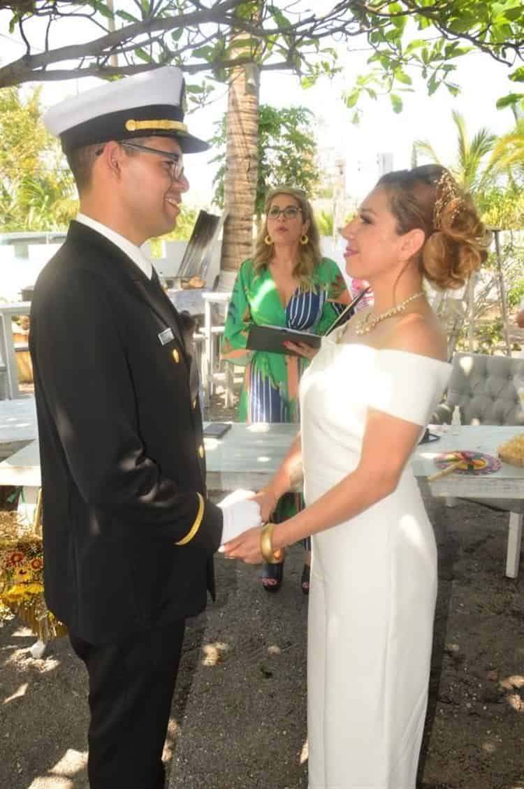 Giovanni Bulbarella y Alejandra Montaño unen sus vidas